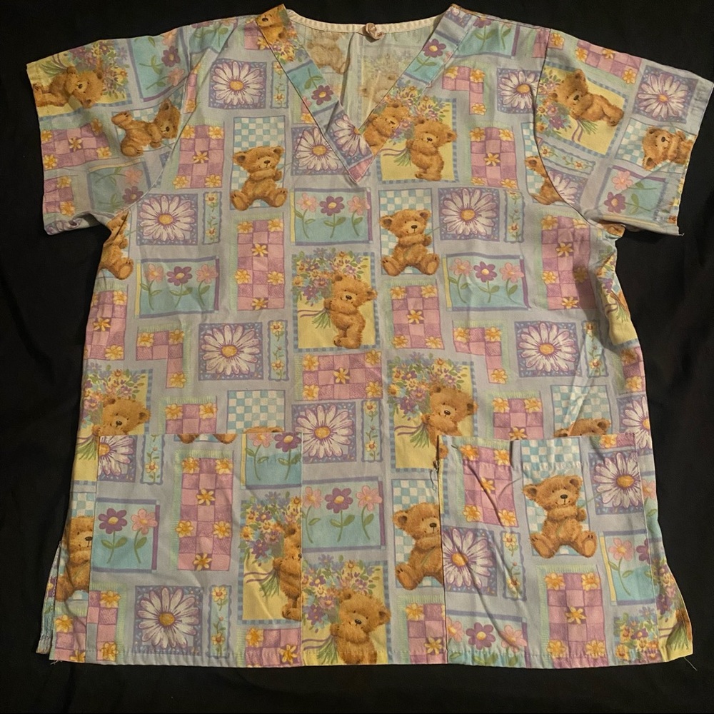 SCRUB TOPS - Picture 12 of 16